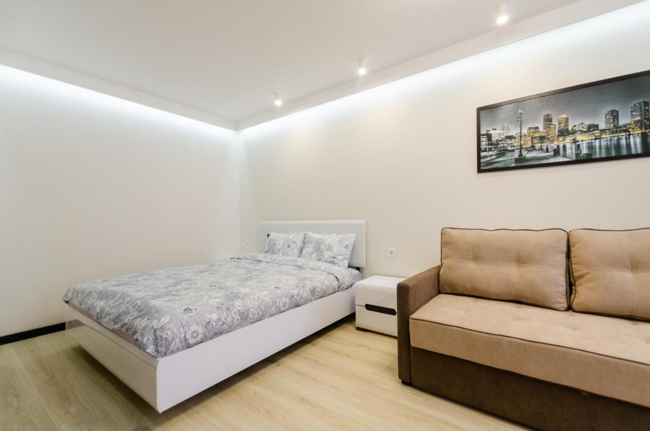 Artal Apartment On Obolonsky Avenue 31 Kyjev Exteriér fotografie